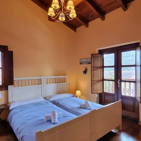 Casa La Palmera - Vistas Y Calma En Ribadesella * Linares